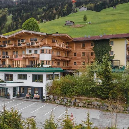 Ferienhotel Joerglerhof Hainzenberg Εξωτερικό φωτογραφία
