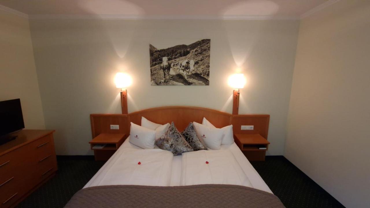 Ferienhotel Joerglerhof Hainzenberg Εξωτερικό φωτογραφία